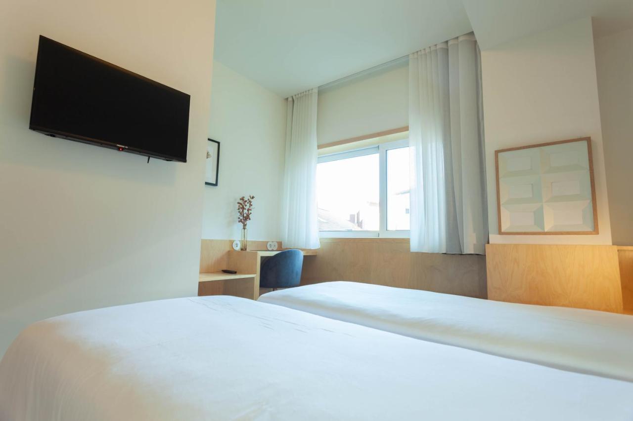 Oporto City View - Guest House Suites ภายนอก รูปภาพ